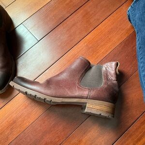 Women’s Brown Leather Sofft Boot - Classic Slip-On Style